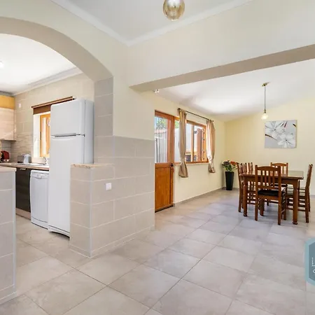 Casa Girassol - Dream Lodging * Albufeira